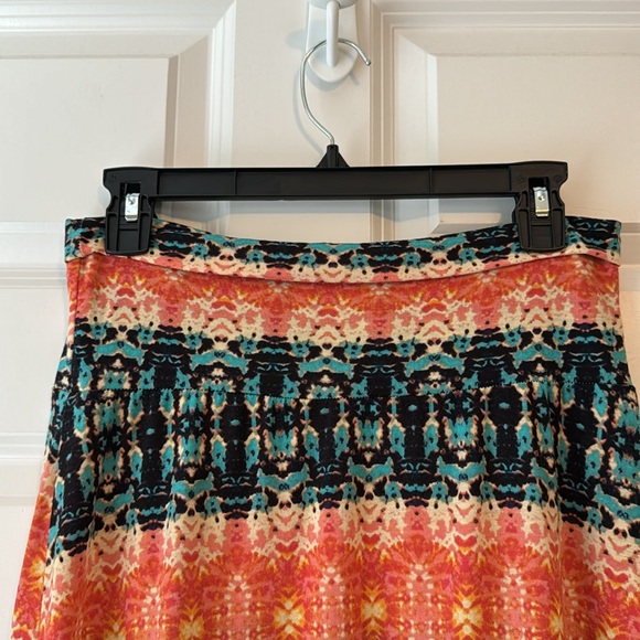 Lily Rose maxi skirt - Picture 2 of 2